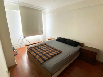 Bahçelievler'de Fizik Tedavi Karşısı 3,Kat 2005 Yapımı 3+1 Kredili Ön Cephe