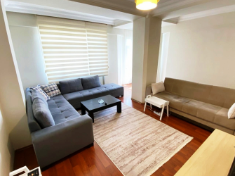 Bahçelievler'de Fizik Tedavi Karşısı 3,Kat 2005 Yapımı 3+1 Kredili Ön Cephe