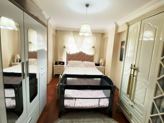 Bahçelievler Siyavuşpaşa'da 3,Kat  Kredili 3+1 Masrafsız 2005 Yapımı Bina