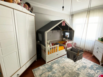 Bahçelievler Siyavuşpaşa'da 3,Kat  Kredili 3+1 Masrafsız 2005 Yapımı Bina