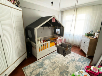 Bahçelievler Siyavuşpaşa'da 3,Kat  Kredili 3+1 Masrafsız 2005 Yapımı Bina