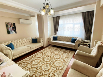 Bahçelievler Siyavuşpaşa'da 3,Kat  Kredili 3+1 Masrafsız 2005 Yapımı Bina