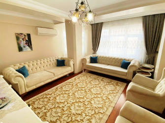 Bahçelievler Siyavuşpaşa'da 3,Kat  Kredili 3+1 Masrafsız 2005 Yapımı Bina