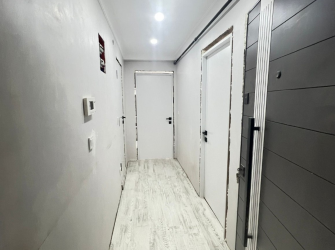 Güngören Güneştepe'de  1,Kat Sıfır Asansörlü 2+1 Ön Cephe 70 m2 Balkonlu