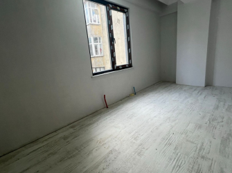 Güngören Güneştepe'de  1,Kat Sıfır Asansörlü 2+1 Ön Cephe 70 m2 Balkonlu