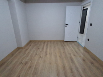 Bahçelievler Camlıkahve'de 1,Kat Sıfır 2+1 Asansörlü 87 m2 Balkonlu