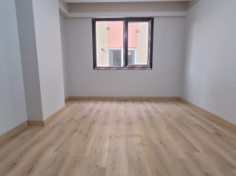 Bahçelievler Camlıkahve'de 5,Kat Ön Cephe 2+1 Sıfır Asansörlü 85 m2