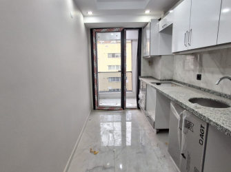 Bahçelievler Camlıkahve'de 5,Kat Ön Cephe 2+1 Sıfır Asansörlü 85 m2