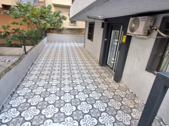 Güngören Güneştepe'de Sıfır 50 m2 Düz Giriş Gibi 1+1 Bahçe Katı