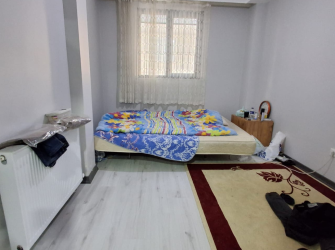 Güngören Güneştepe'de Sıfır 50 m2 Düz Giriş Gibi 1+1 Bahçe Katı