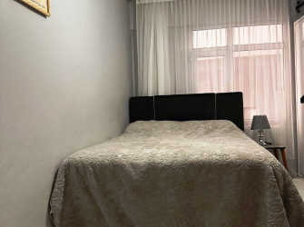 Güngören Güneştepe'de 1,Kat Arsa Tapulu 2+1 Tramvaya Yakın 90 m2