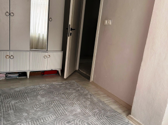 Güngören Güneştepe'de 1,Kat Arsa Tapulu 2+1 Tramvaya Yakın 90 m2