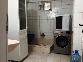 Güngören Güneştepe'de 1,Kat Arsa Tapulu 2+1 Tramvaya Yakın 90 m2