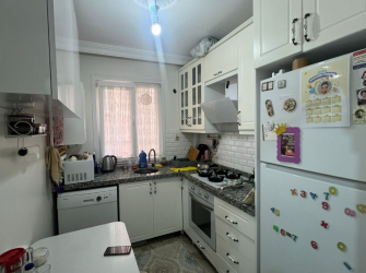 Güngören Güneştepe'de 3+1 Çift Balkonlu 110 m2 İskanlı Yüksek Giriş