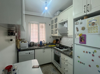 Güngören Güneştepe'de 3+1 Çift Balkonlu 110 m2 İskanlı Yüksek Giriş