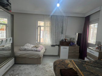 Güngören Güneştepe'de 3+1 Çift Balkonlu 110 m2 İskanlı Yüksek Giriş