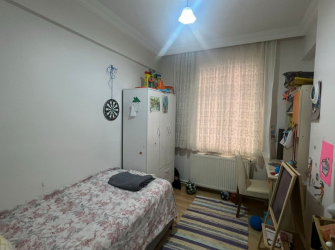 Güngören Güneştepe'de 3+1 Çift Balkonlu 110 m2 İskanlı Yüksek Giriş