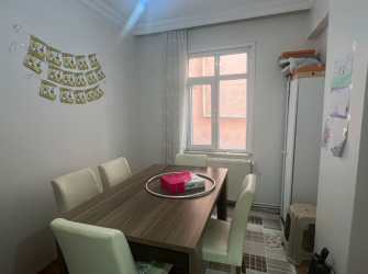 Güngören Güneştepe'de 3+1 Çift Balkonlu 110 m2 İskanlı Yüksek Giriş