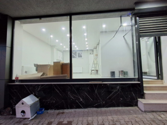 Bahçelievler Camlıkahve'de 40 m2 Wc'li Mutfaklı 1 Yıllık Bina'da Dükkan