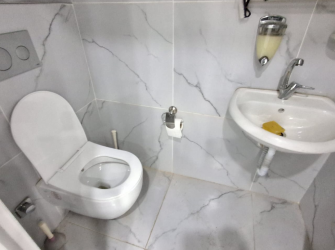 Bahçelievler Camlıkahve'de 40 m2 Wc'li Mutfaklı 1 Yıllık Bina'da Dükkan