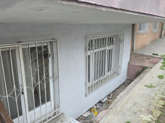 Güngören'de Tramvaya Yakın 3+1 Düz Giriş Gibi 110 m2 Bahçe Katı