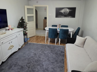 Güngören'de Tramvaya Yakın 3+1 Düz Giriş Gibi 110 m2 Bahçe Katı