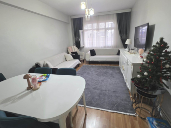 Güngören'de Tramvaya Yakın 3+1 Düz Giriş Gibi 110 m2 Bahçe Katı