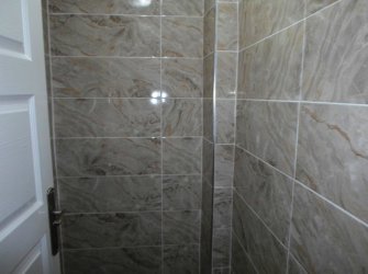 Güngören Akıncılar'da 75 m2 Balkonlu 2+1 Ön Cephe Yüksek Giriş