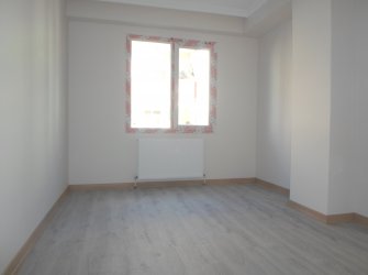 Güngören Güneştepe 2,Kat Çift Balkonlu 2+1 Sıfır 100 m2  Ön Cephe