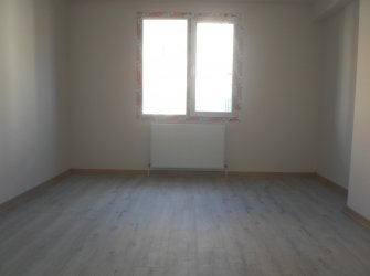 Güngören Güneştepe 2,Kat Çift Balkonlu 2+1 Sıfır 100 m2  Ön Cephe