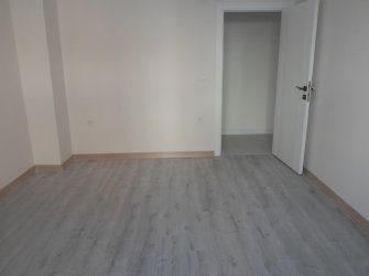 Güngören Güneştepe 2,Kat Çift Balkonlu 2+1 Sıfır 100 m2  Ön Cephe