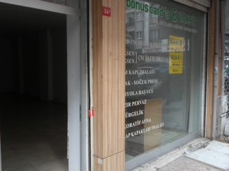 Bahçelievler Camlıkahve'de 65 m2 Düz Giriş Wc'li Mutfaklı Dükkan