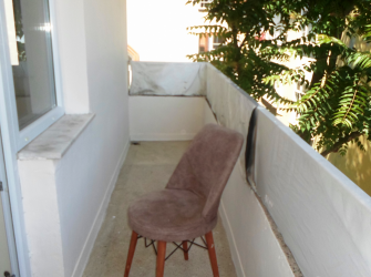 Güngören Akıncılar'da 4,Kat Çift Balkonlu 2+1Kiralık 90 m2 Daire