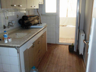 Güngören Akıncılar'da 4,Kat Çift Balkonlu 2+1Kiralık 90 m2 Daire