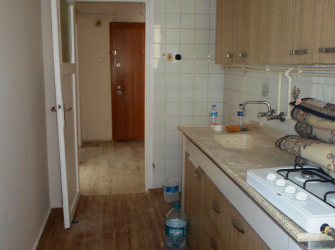 Güngören Akıncılar'da 4,Kat Çift Balkonlu 2+1Kiralık 90 m2 Daire