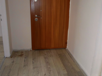 Güngören Akıncılar'da 4,Kat Çift Balkonlu 2+1Kiralık 90 m2 Daire