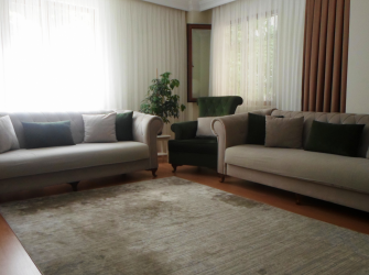 Bahçelievler Cumhuriyet'te 3+1Kat Dubleks 160 m2 Çift Girişli 3 Banyolu 