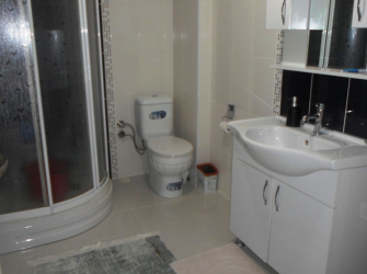 Bahçelievler Cumhuriyet'te 3+1Kat Dubleks 160 m2 Çift Girişli 3 Banyolu 