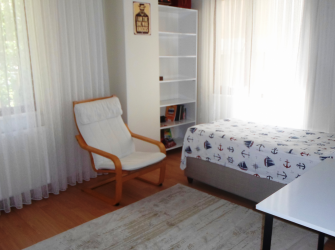 Bahçelievler Cumhuriyet'te 3+1Kat Dubleks 160 m2 Çift Girişli 3 Banyolu 