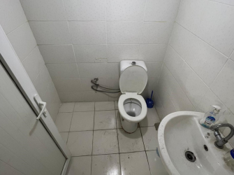 Bahçelievler Camlıkahve'de 65 m2 Düz Giriş Wc'li Mutfaklı Dükkan