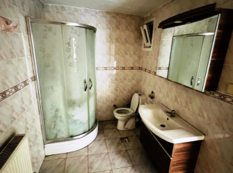 Güngören Sanayi Mh 3,Kat Çift Balkonlu 3+1 Ön Cephe 120 m2 Boş