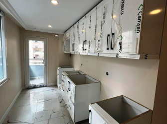 Güngören Güneştepe'de 2,Kat Sıfır 3+1 E.Banyolu 120 m2 Köşe  Daire