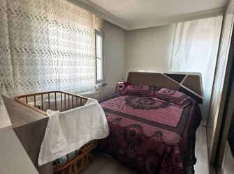 Bağcılar Parseller'de 4,Kat Arsa Tapulu 2+1 Balkonlu 70 m2 Daire 
