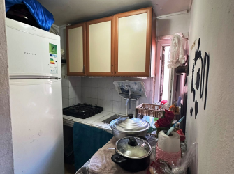 Bağcılar Parseller'de 4,Kat Arsa Tapulu 2+1 Balkonlu 70 m2 Daire 