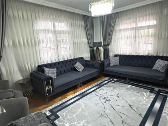 Güngören Akıncılar 2+1 Tramvaya Yakın 90 m2 Balkonlu Yüksek Giriş