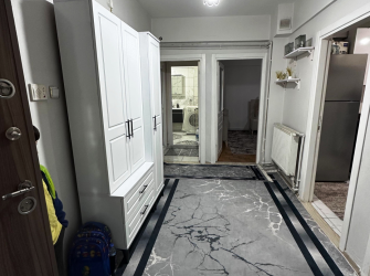 Güngören Akıncılar 2+1 Tramvaya Yakın 90 m2 Balkonlu Yüksek Giriş