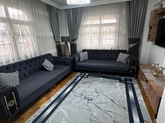 Güngören Akıncılar 2+1 Tramvaya Yakın 90 m2 Balkonlu Yüksek Giriş