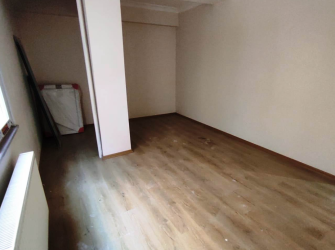 Güngören'de Katlı Otoparka Yakın 3+1 Sıfır Bina 140 m2 Ters Dubleks