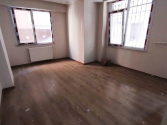 Güngören'de Katlı Otoparka Yakın 3+1 Sıfır Bina 140 m2 Ters Dubleks