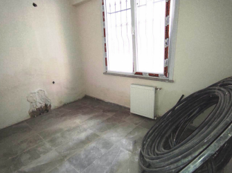 Güngören'de Katlı Otoparka Yakın 3+1 Sıfır Bina 140 m2 Ters Dubleks